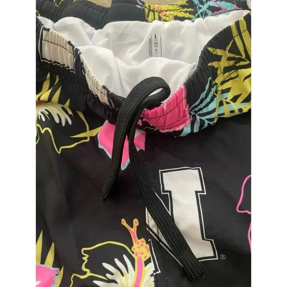 FOCO Black Floral Print Tropical Drawstring Shorts Size Large - Picture 5 of 9